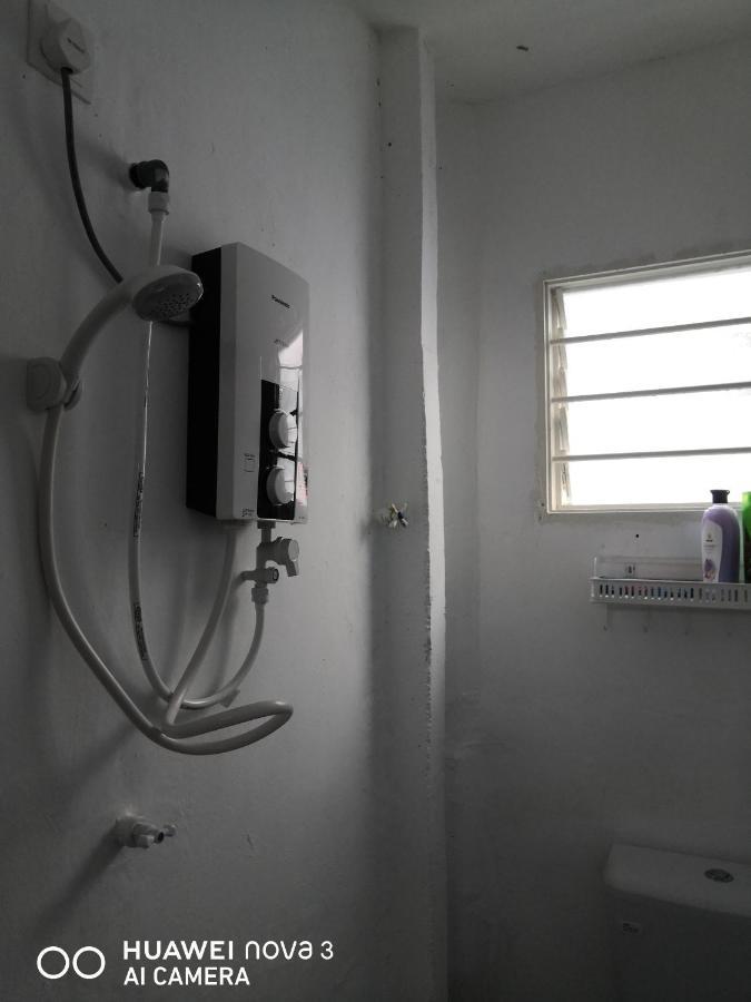 Abah 2 Room Homestay Пасир-Гуданг Экстерьер фото